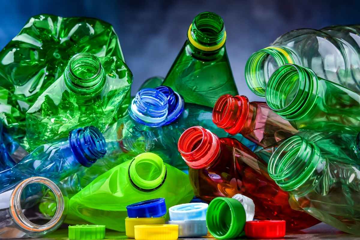 ضایعات پلاستیک بطری نوشابه